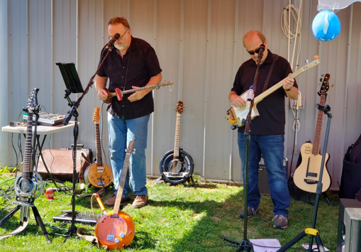 Swamp_Drivers_Band-2.png Swamp_Drivers_Band-2.png